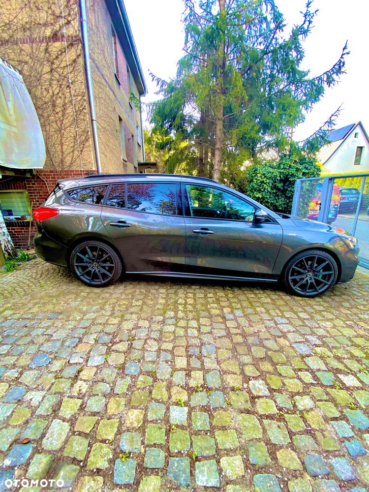 Ford Focus 2.0 EcoBlue ST-Line - 4