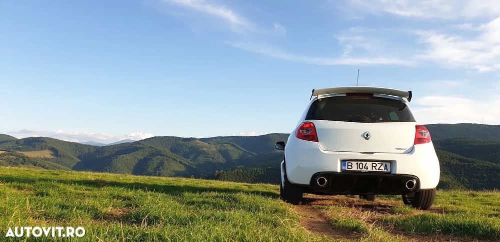 Renault Clio III 2.0 16V Team - 17