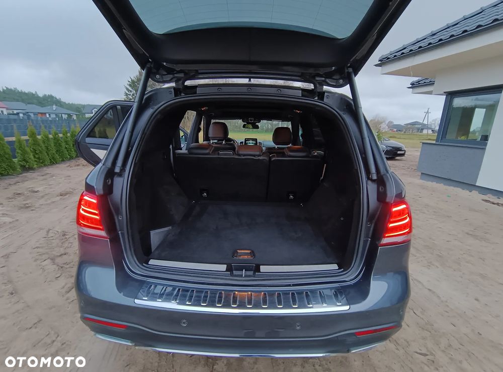 Mercedes-Benz GLE - 14