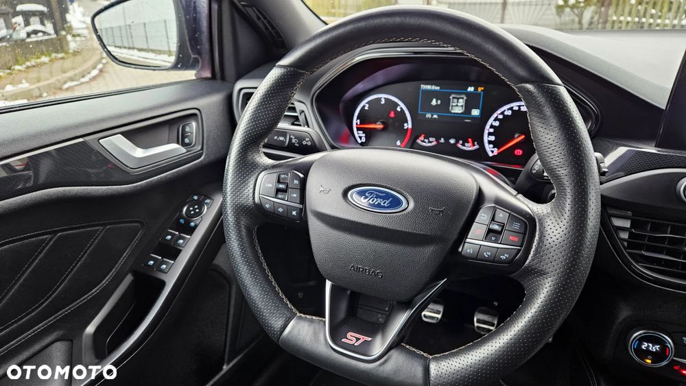 Ford Focus 2.0 EcoBlue S&S ST mit Styling-Paket - 22