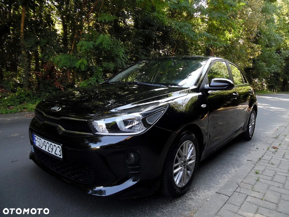 Kia Rio - 5
