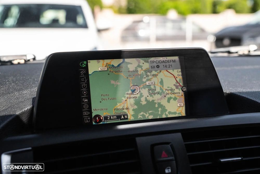 BMW 116 d Sport Line - 22