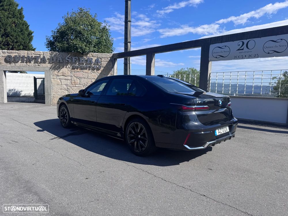 BMW i7 xDrive60 Pack Desportivo M Pro - 10