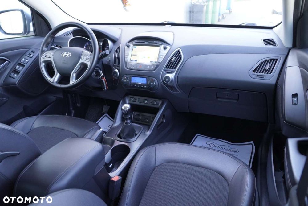 Hyundai ix35 1.7 CRDi Premium 2WD - 8