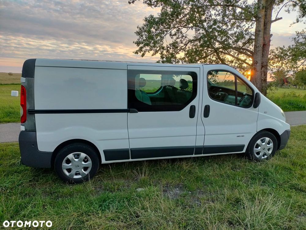 Renault trafic - 10