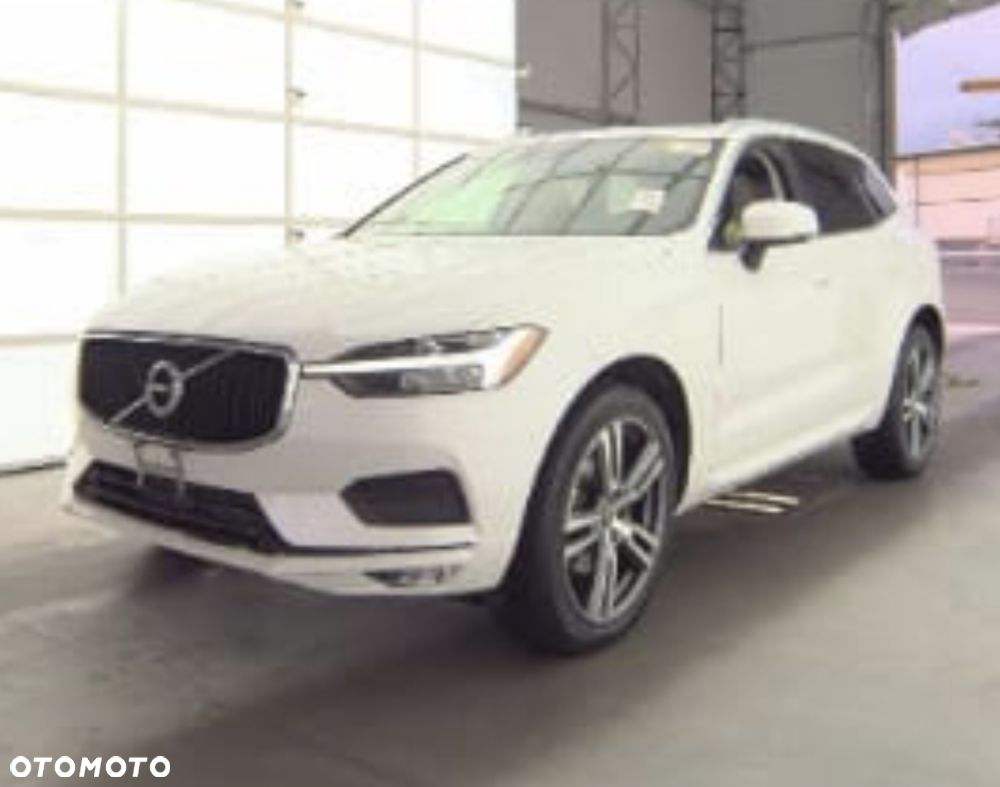 Volvo XC 90 T5 AWD Geartronic Momentum Pro - 11