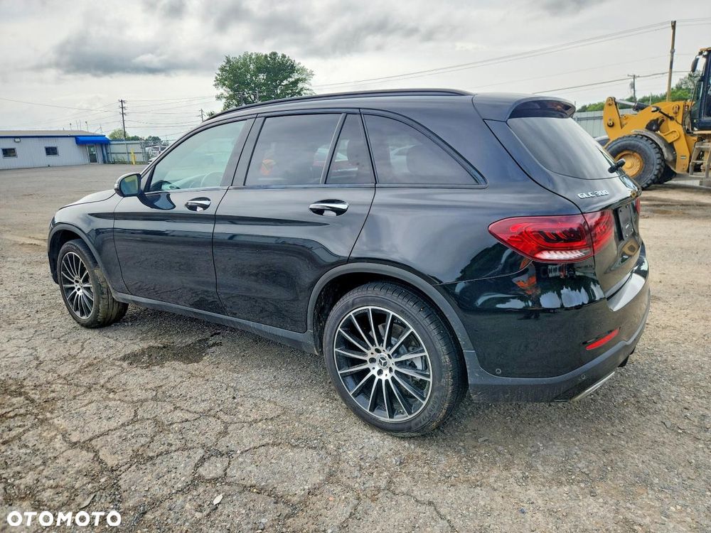 Mercedes-Benz GLC - 3