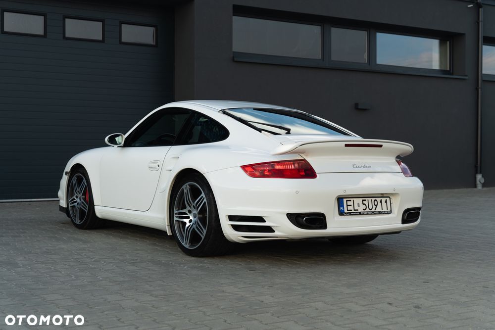 Porsche 911 - 12