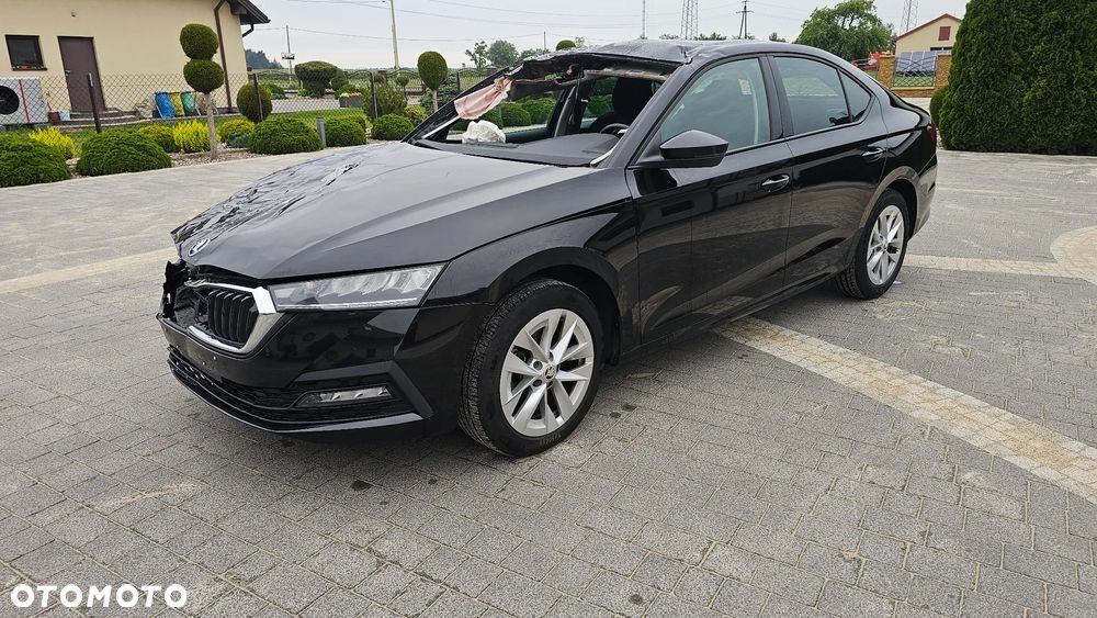 Skoda Octavia 2.0 TDI Ambition DSG - 1