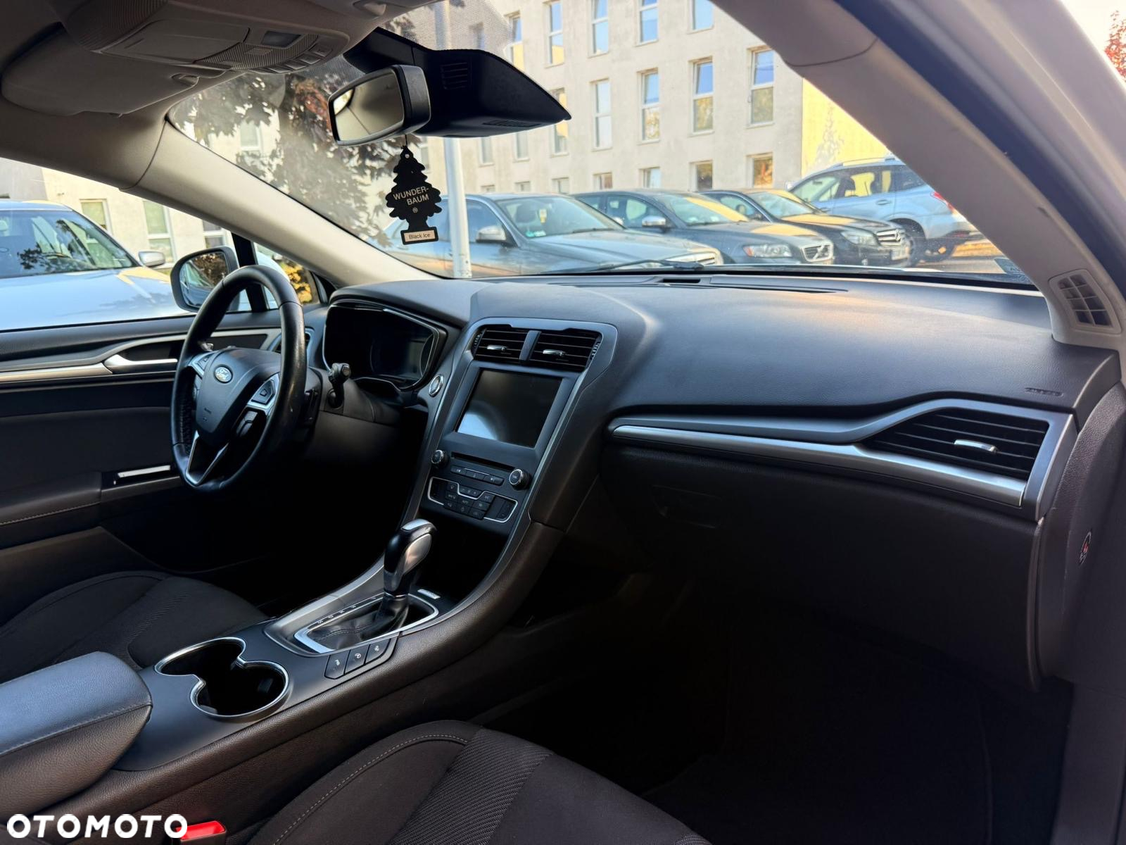 Ford Mondeo 2.0 EcoBlue Titanium - 17