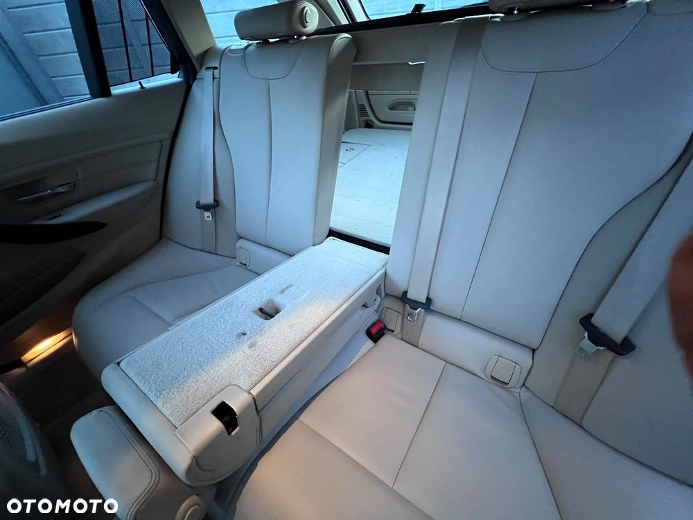 BMW Seria 3 - 27