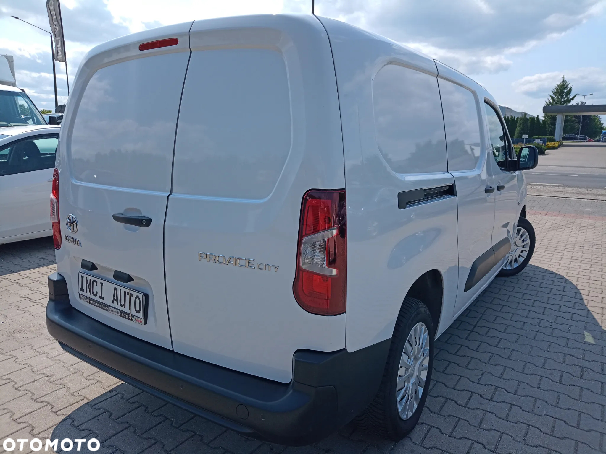 Toyota Proace City - 9