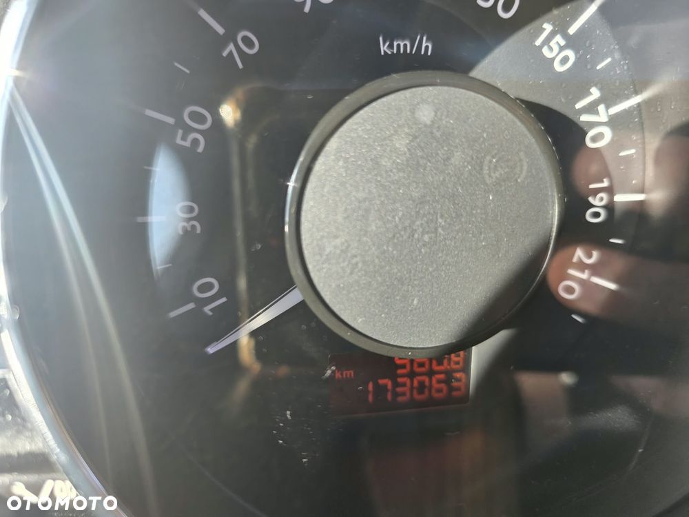 Peugeot 3008 - 21