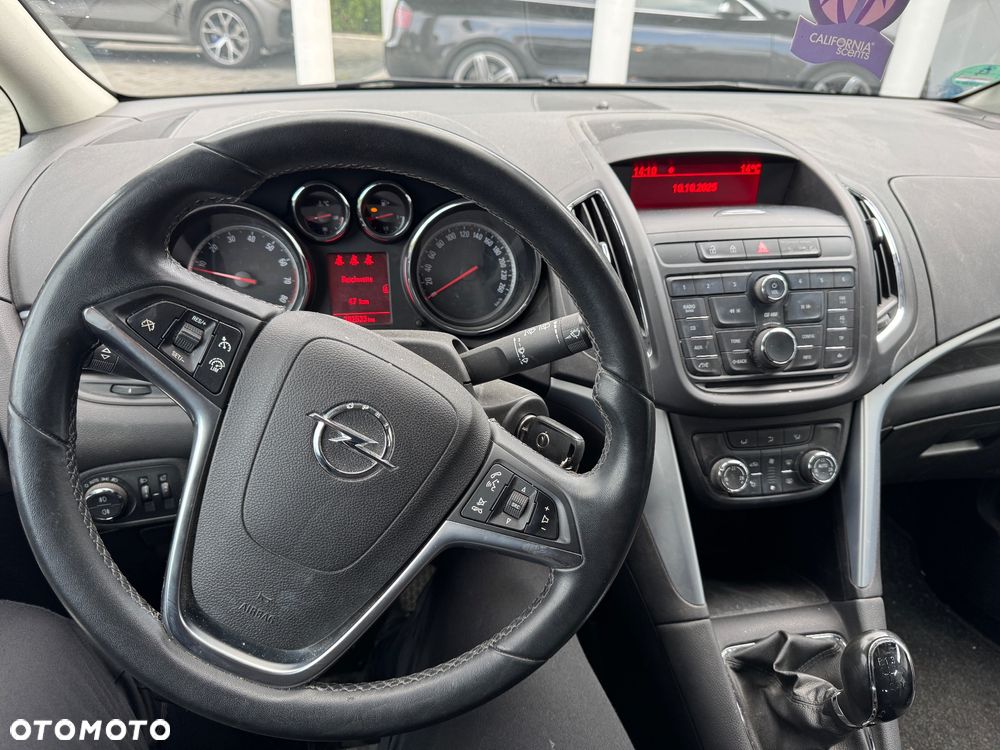 Opel Zafira 1.4 Turbo (ecoFLEX) Start/Stop Edition - 10