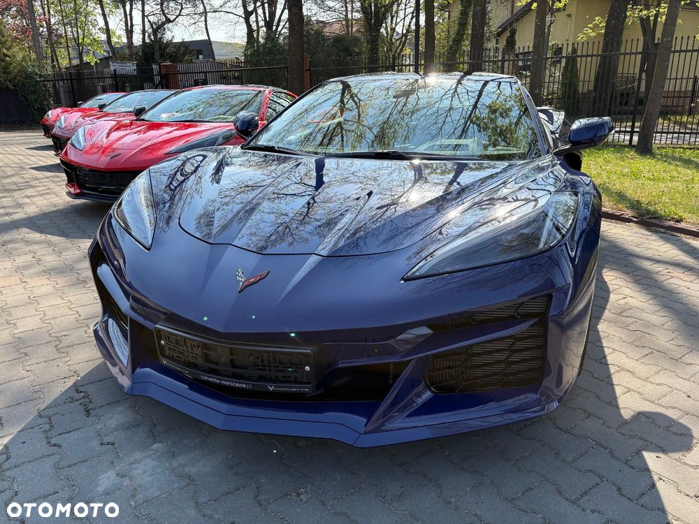 Chevrolet Corvette - 13