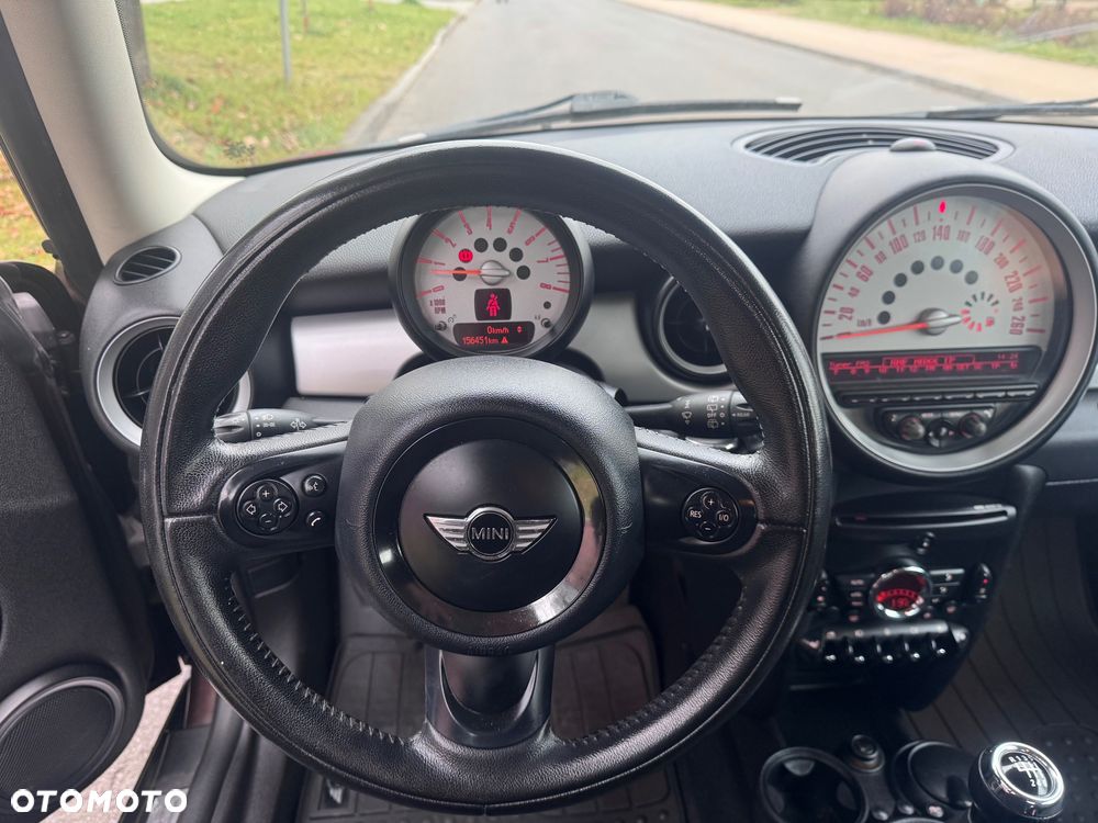 MINI ONE Baker Street - 14