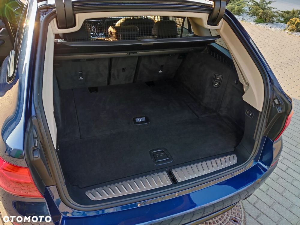 BMW Seria 5 520d xDrive Sport Line sport - 13