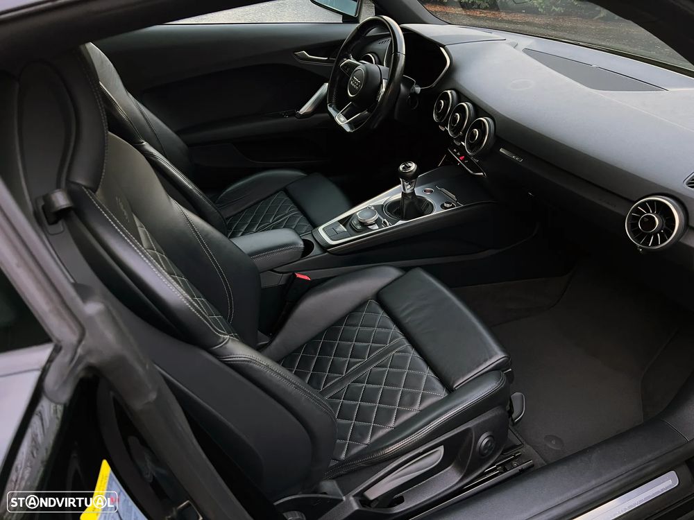 Audi TT Coupé 2.0 TDI S-line - 23