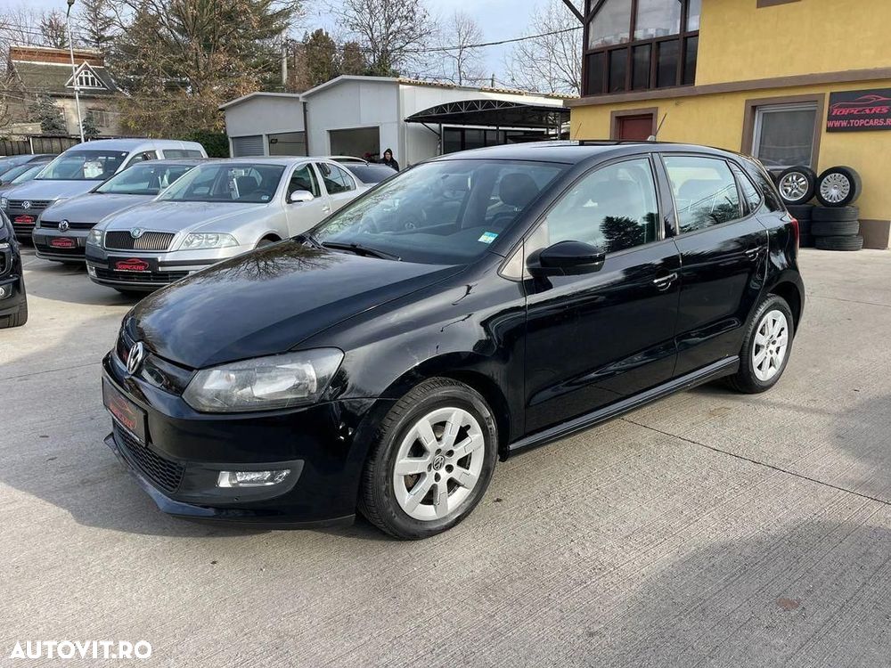 VOLKSWAGEN Polo 2014