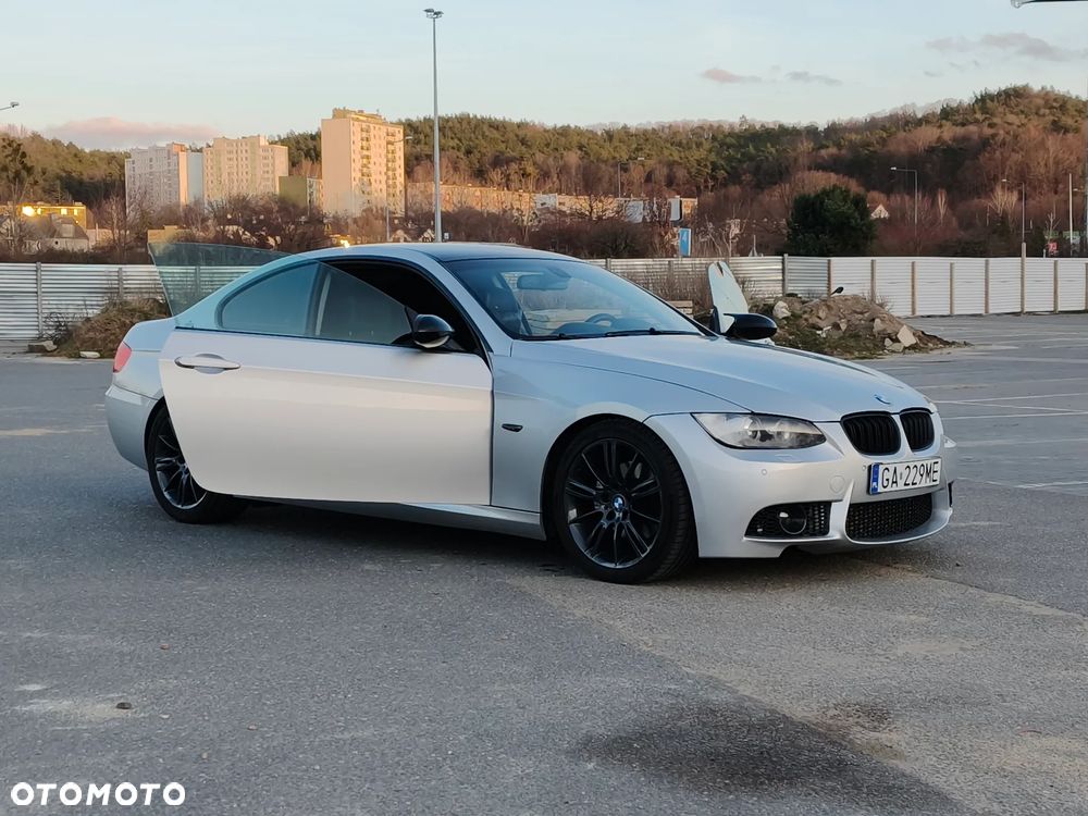 BMW Seria 3 330d - 2