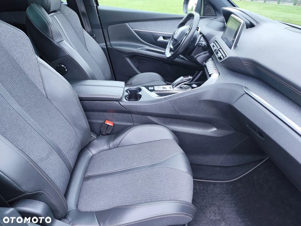 Peugeot 5008 BlueHDi 130 EAT8 GT - 20