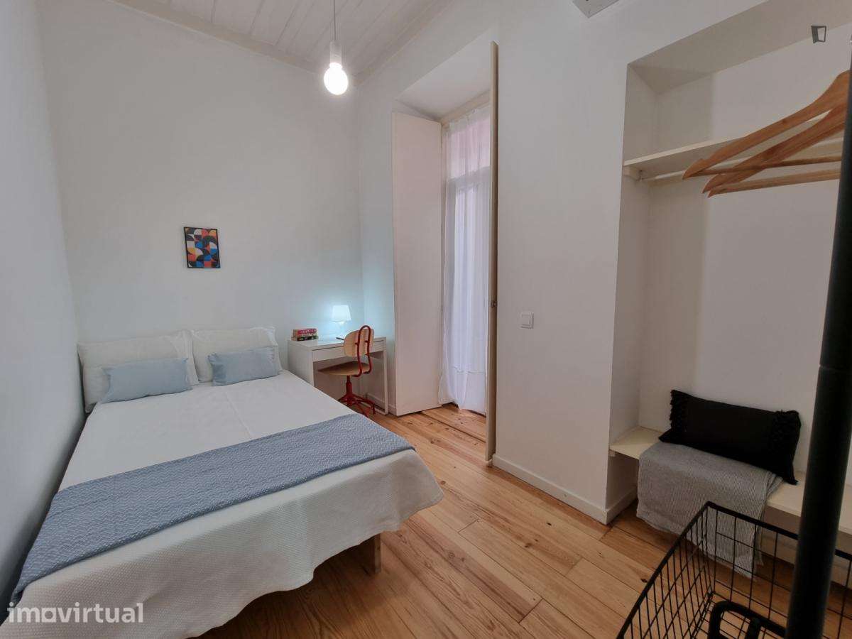 Apartamento com 3 quartos - localizado em Montes Claros Coimbra - Grande imagem: 2/22