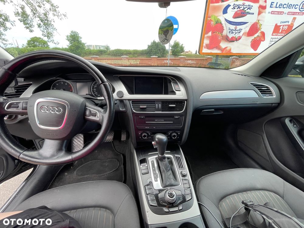 Audi A4 Avant - 11