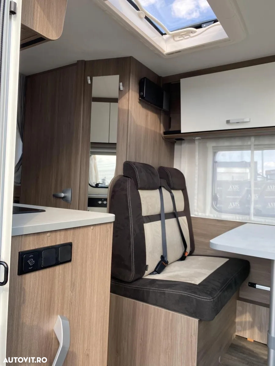 Hymer-Eriba Carado V337 - 7