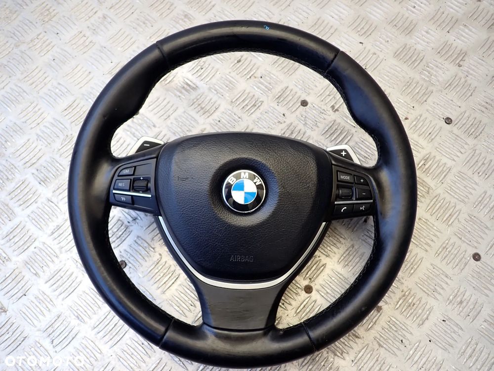 KIEROWNICA -MG MG5 EV M2615002264, SKODA OCTAVIA III, BMW F10, NISSAN JUKE, BMW 1, LAND ROVER DISCOVERY - 13