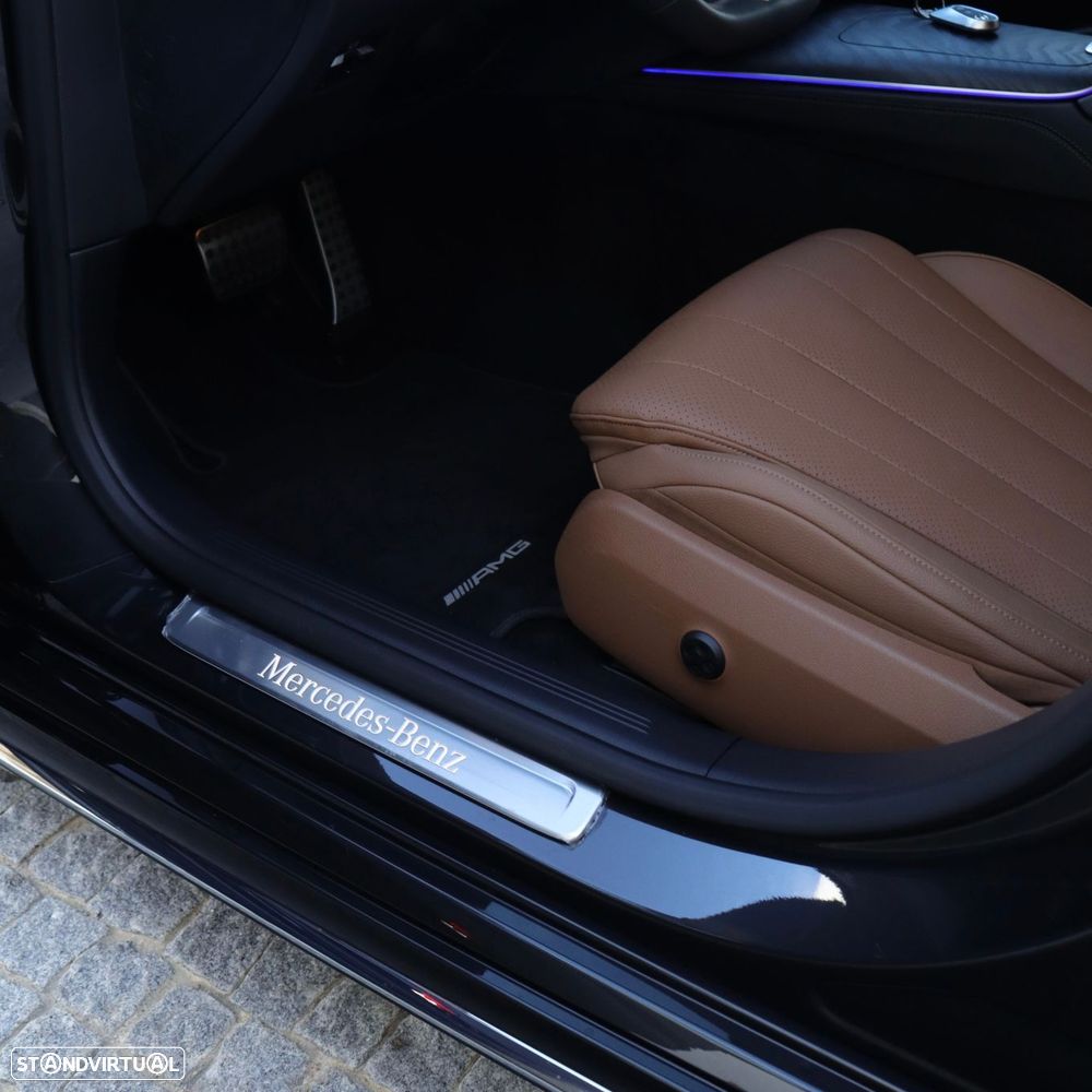 Mercedes-Benz E 300 - 18