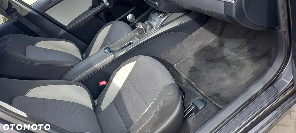 Toyota Avensis 1.8 Executive - 18