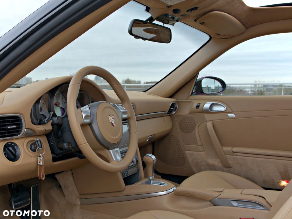 Porsche 911 Carrera 4 S Tiptronic - 2