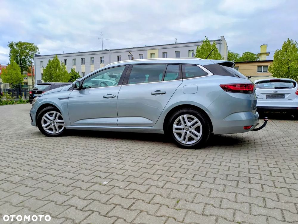 Renault Megane - 5
