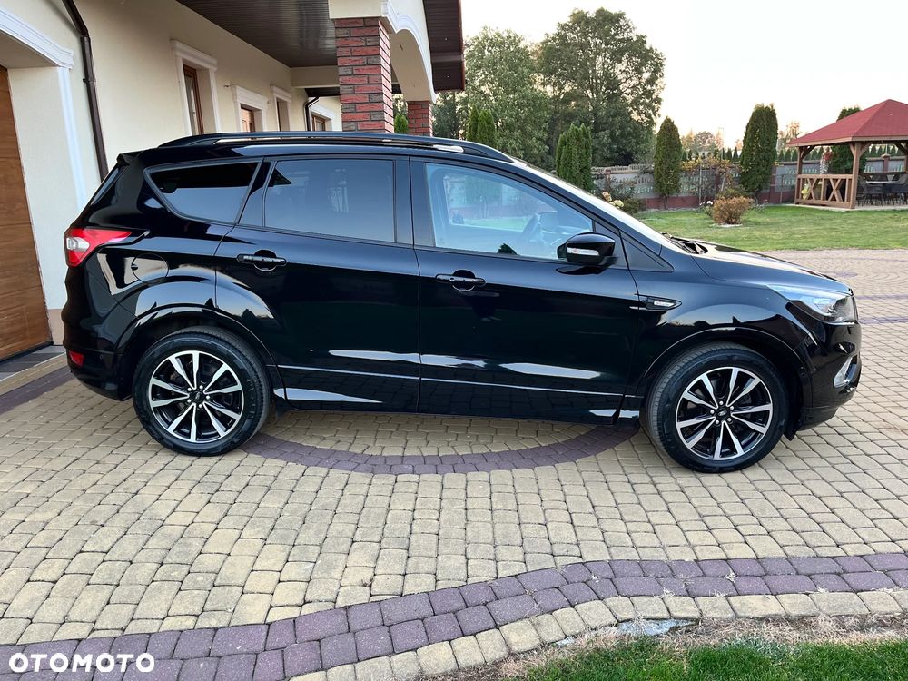 Ford Kuga 2.0 TDCi 4x4 ST-Line - 11