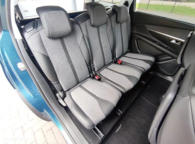 Peugeot 5008 1.2 PureTech Active S&S - 22