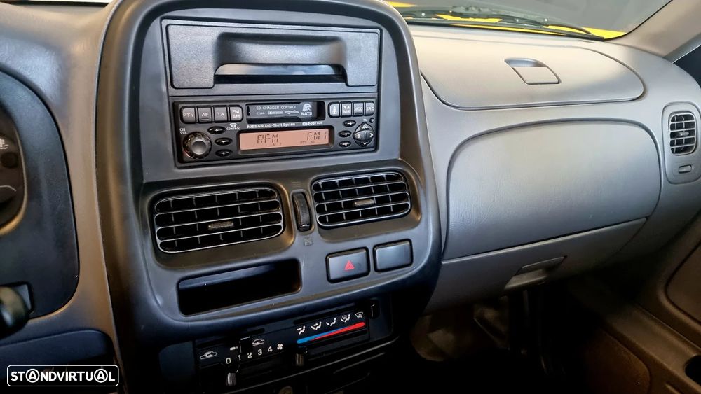 Nissan Pick Up 2.5 TD KC CM - 8