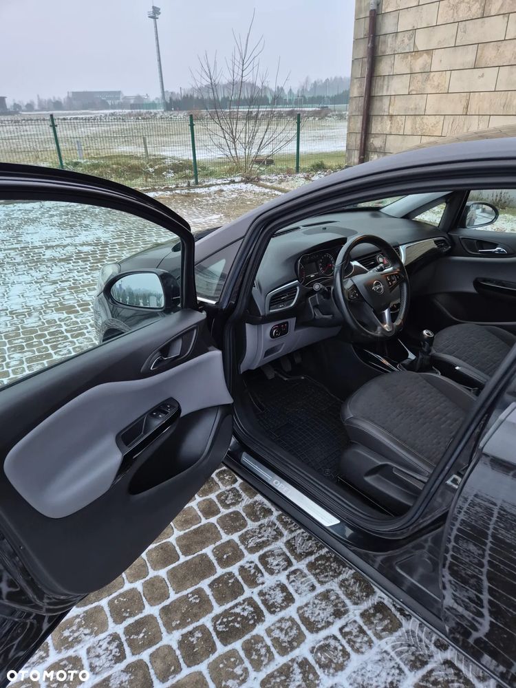 Opel Corsa 1.4 16V Cosmo - 9