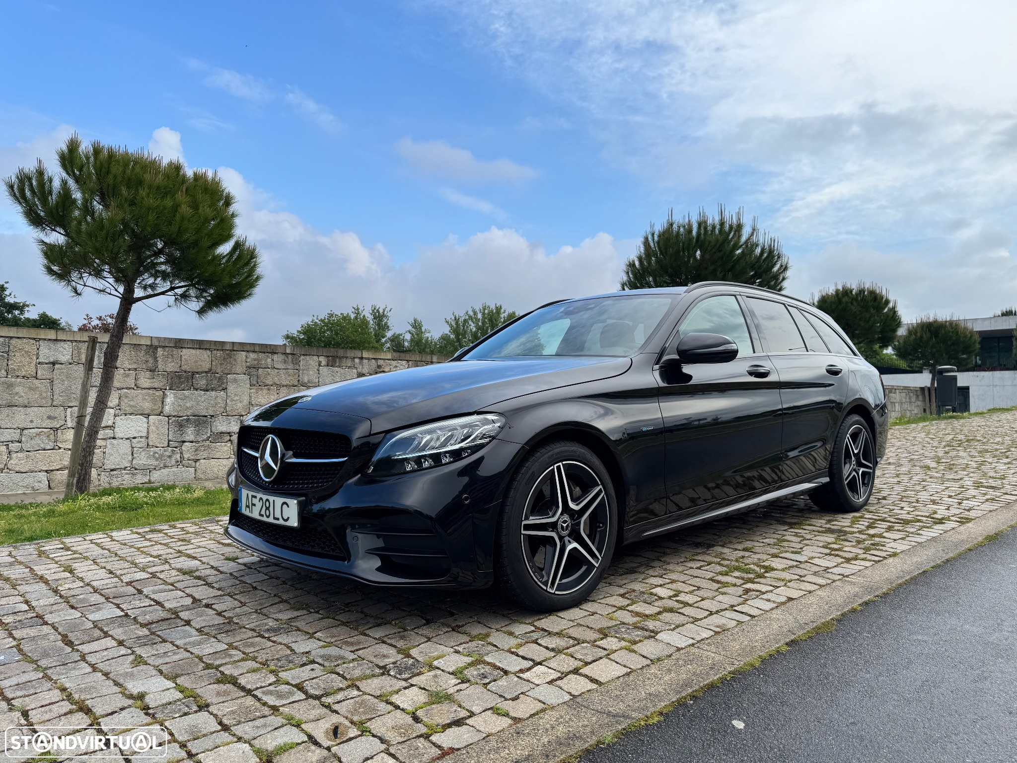 Mercedes-Benz C 300 de AMG Line - 13