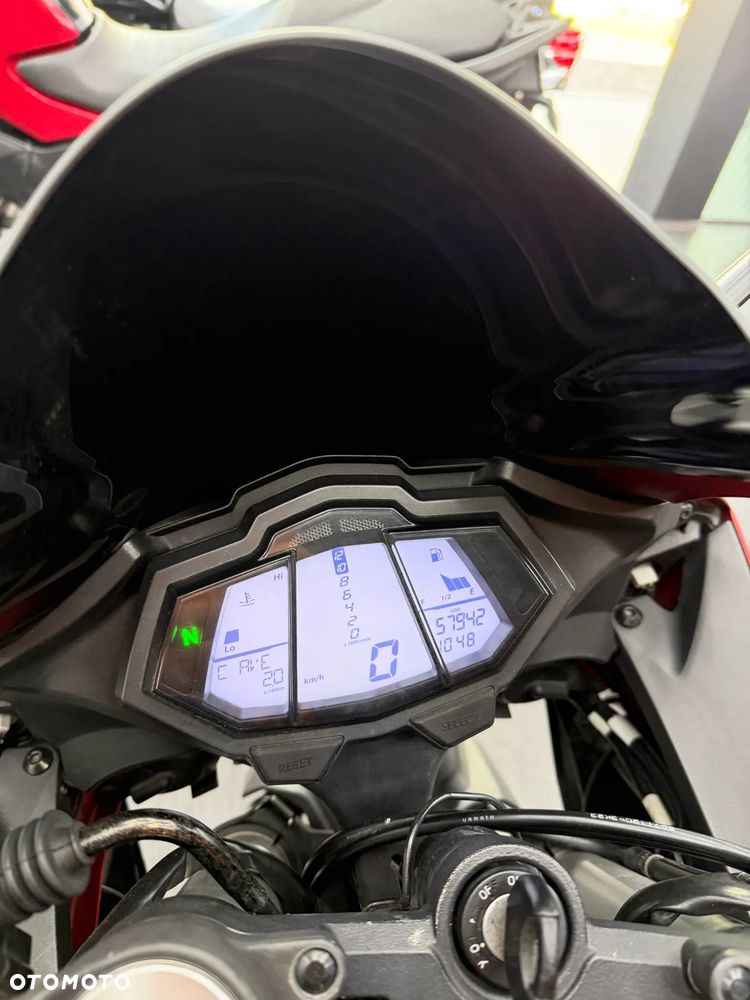 Yamaha R125 - 27
