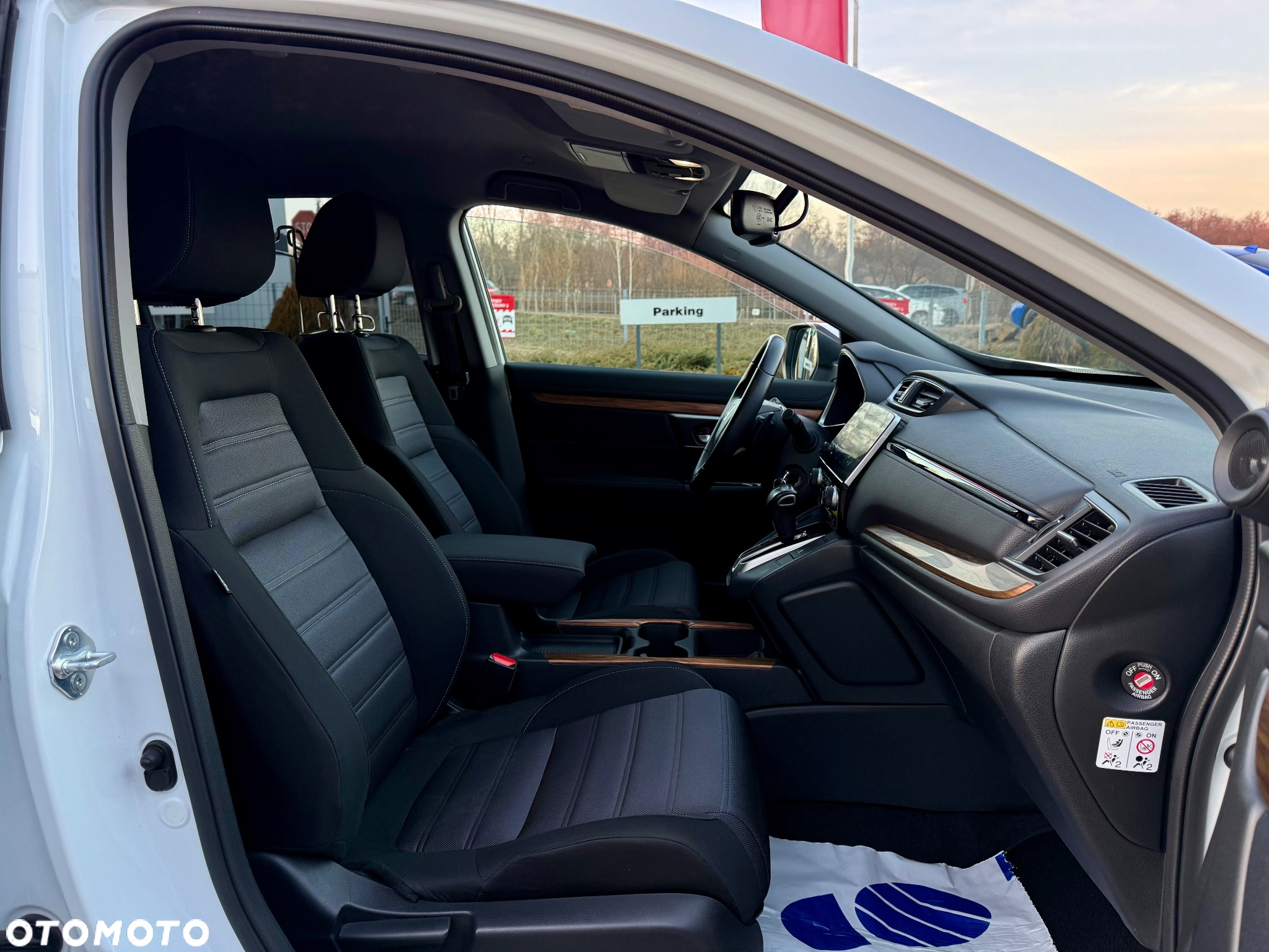 Honda CR-V 1.5 Elegance (Honda Connect+) CVT - 15