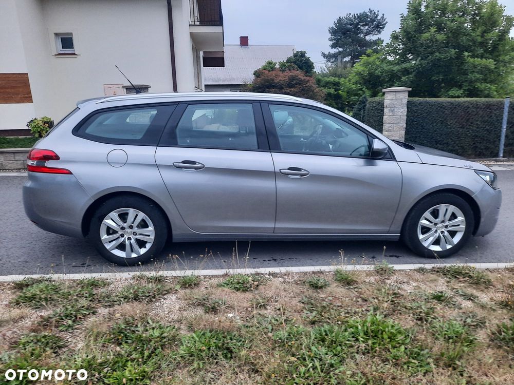 Peugeot 308 - 5