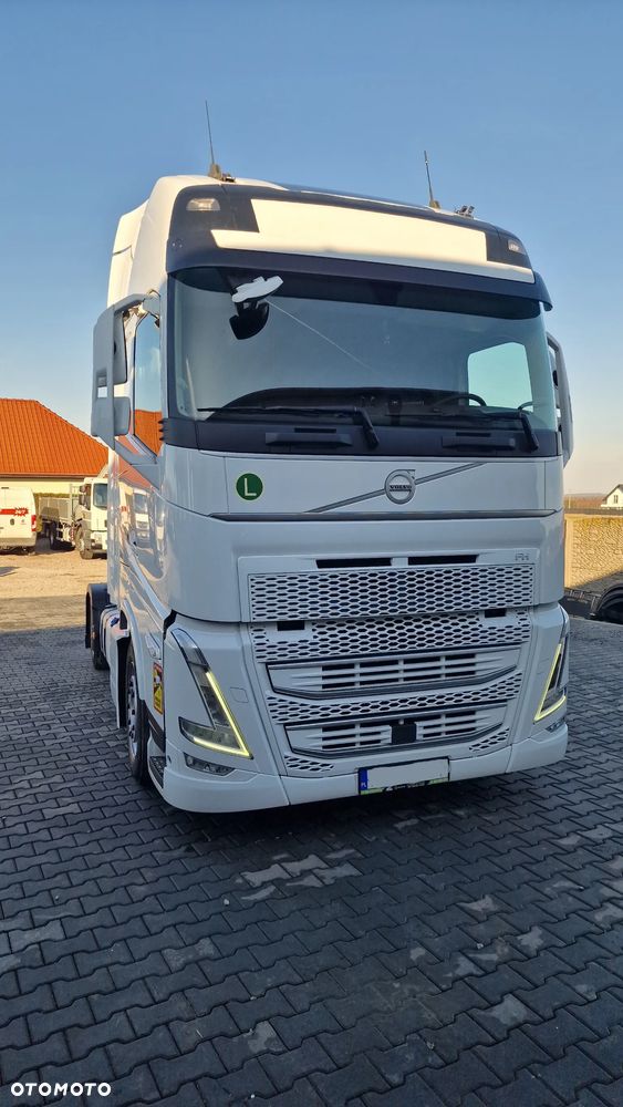 Volvo FH 500 Mega /Low Deck /Klima P. / Regulowane siodło standard - 5