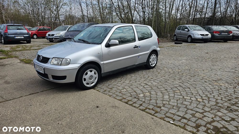 Volkswagen Polo 1.4 Comfortline - 2