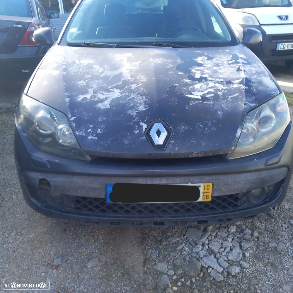 Frente completa Renault Laguna ano 2010 - 1