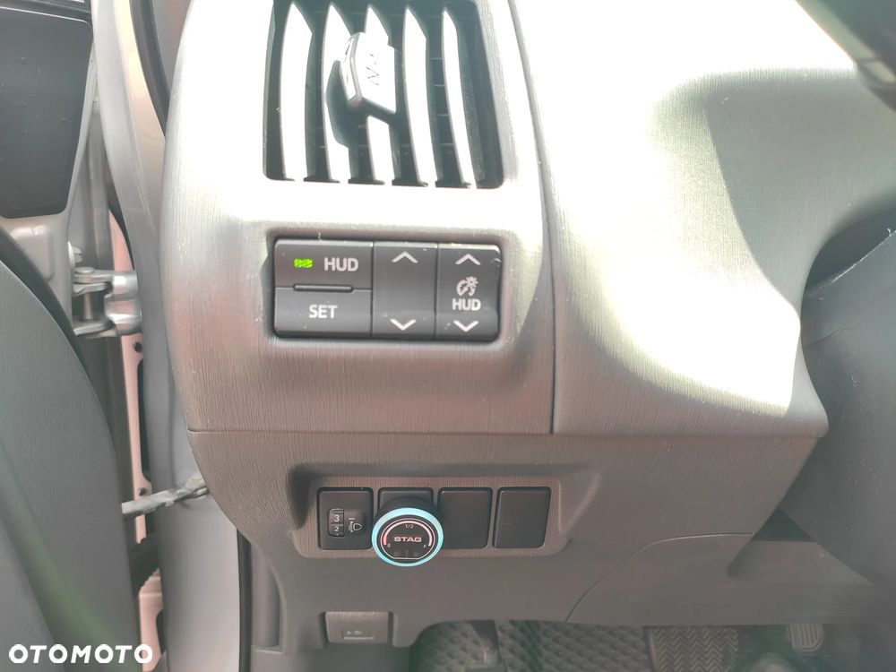 Toyota Prius+ 1.8 HSD Prestige - 7