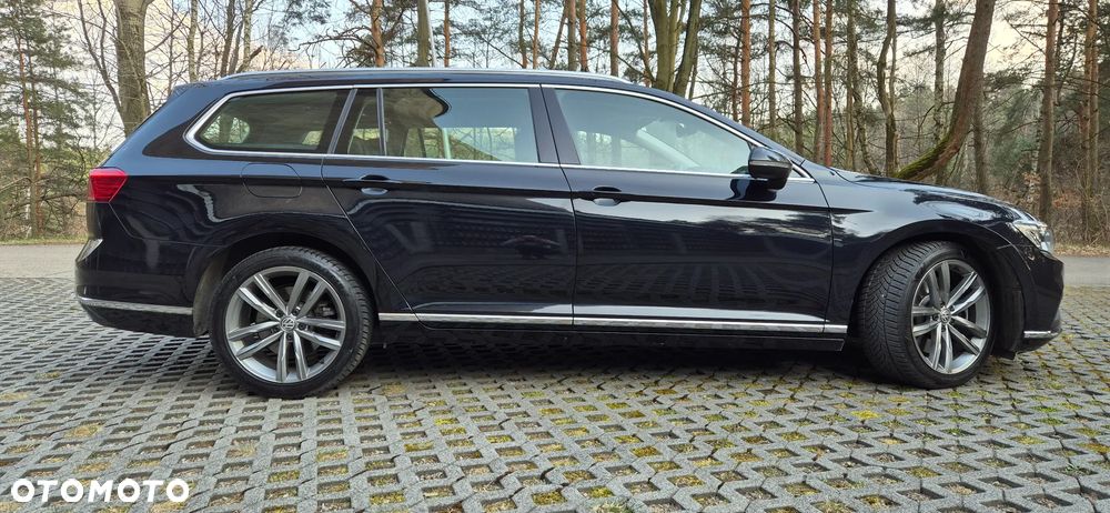 Volkswagen Passat - 15