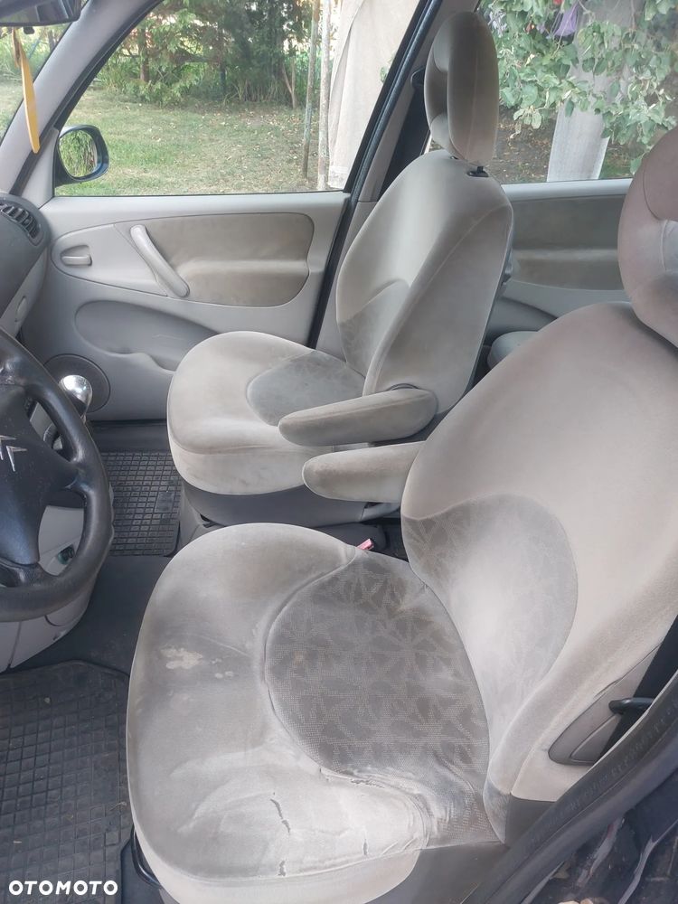 Citroën Xsara Picasso 1.6i 16V SX - 8