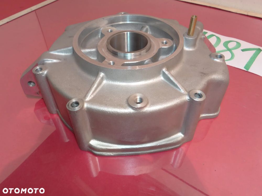 HARLEY DAVIDSON  UL ULH KORPUS SILNIKA  Lewa strona obudowy silnika UL ULH Numer OEM 24536-37NOWA REPLIKA  H081 - 12