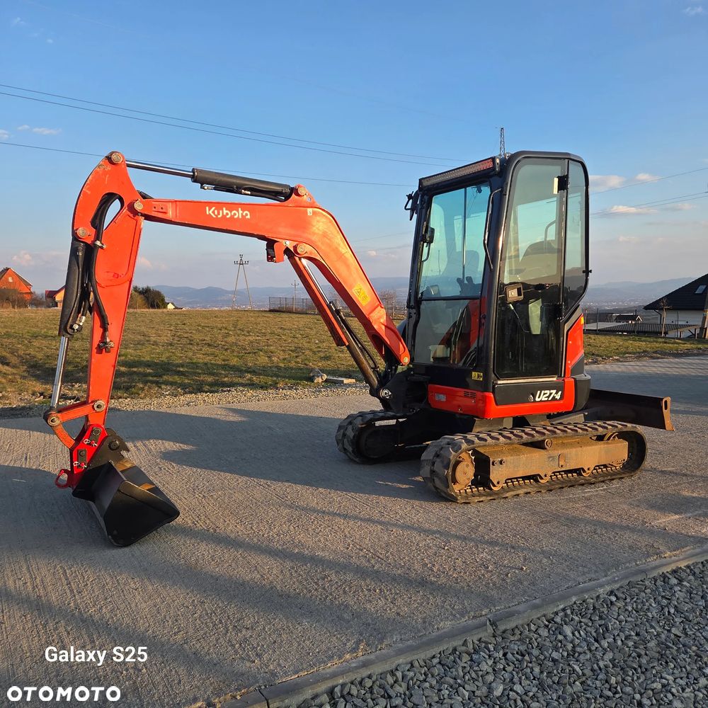 Kubota U 27 - 8