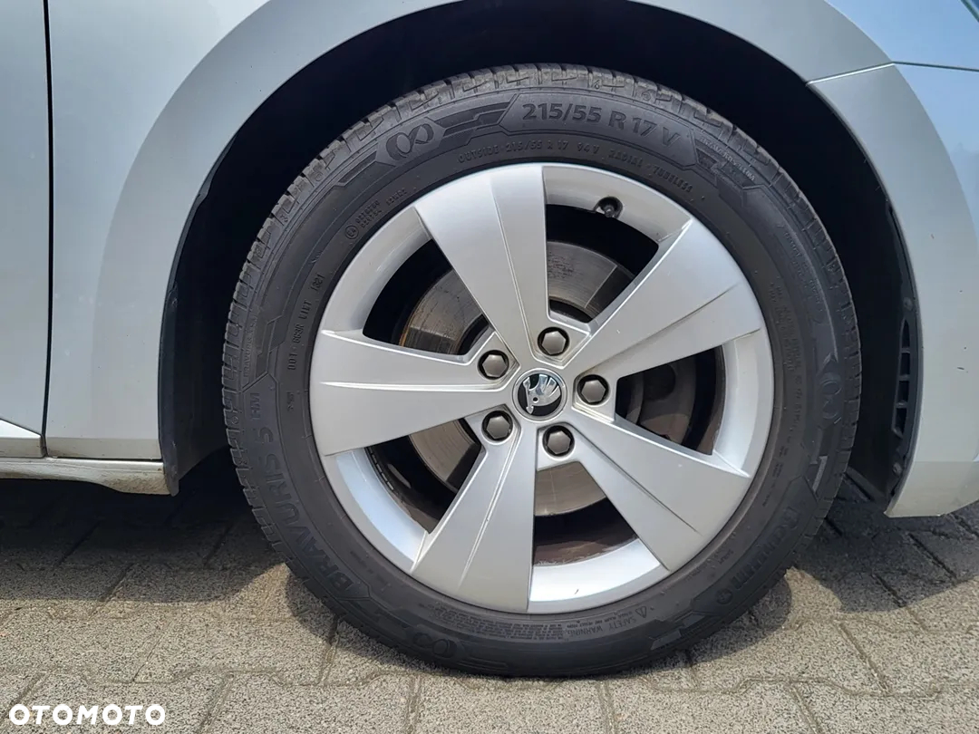 Skoda Superb 2.0 TDI Ambition - 9